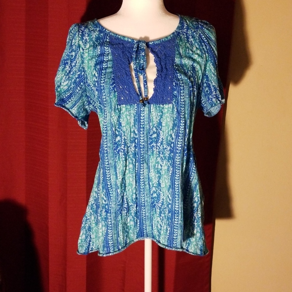 Casual dress top